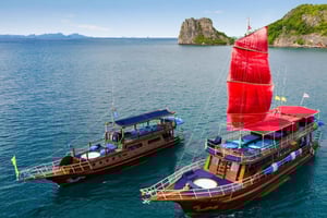 Mu Ko Ang Thong: Private Day Charter in Classic Thai Yacht