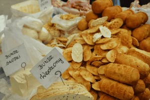 Tutustu Krakovan paikalliseen makuun: Ruokakierros