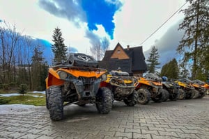 Från Krakow: Fyrhjulingsäventyr med termiska bad