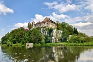 Krakow: 4,5-hours Sightseeing Cruise to Tyniec