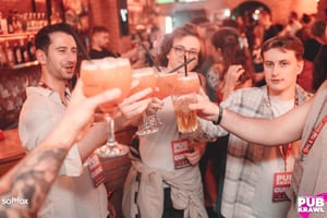 Kraków: Bottenlös brunch med 3-rätters måltid och dryck