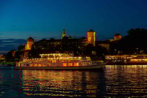 Cracovia: crociera turistica serale o notturna