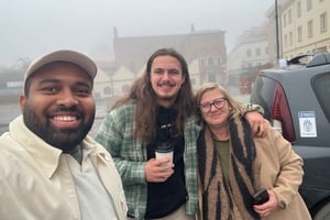 Krakow: Hidden Gems & Panoramic Photo Tour with Guide