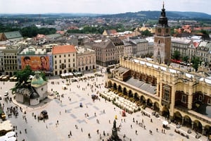Krakow: Highlights of Old & New Town Private Walking Tour