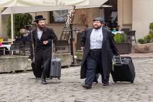 Krakow: Schindler's Factory & Ghetto Guided Tour