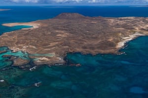 Depuis Lanzarote : Croisière d'une journée sur l'île de Lobos et Fuerteventura