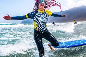 Lanzarote: Pakiety kursów surfingu w Famara