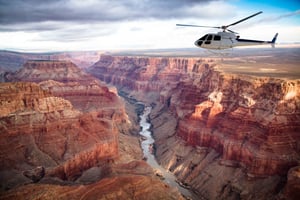 Лас-Вегас: Полет на вертолете по западному склону Гранд-Каньона и другие варианты