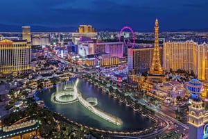 Las Vegas: tour noturno com guia local e serviço de busca no hotel