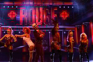 Las Vegas: ROUGE Live Show w STRAT bilet