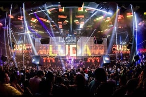 Las Vegas: Omiń kolejkę do klubu nocnego VIP