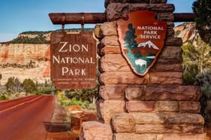 Las Vegas: Zion & Bryce Canyon, Antelope Canyon 2-day Tour