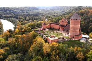 Au départ de Riga : excursion privée d'une journée à Cesis, Sigulda et les châteaux de Turaida