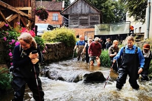 Miasto Kuldiga: Rzeczna wyprawa piesza