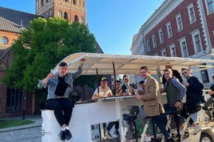 Piwna wycieczka rowerowa po Starym Mieście w Rydze i Pub Crawl z przewodnikiem