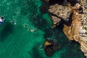 Arrábida: Setubal, Sesimbra Coasteering & Speedboat Tour