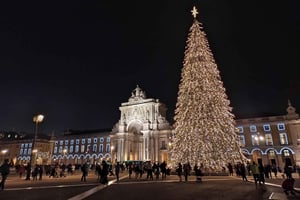 Christmas Lights in Lisbon : Private tuktuk tour