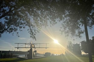 Discover Lisbon 4h Tuk Tuk