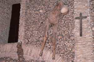 Évora and Megaliths Full-Day Tour from Lisbon