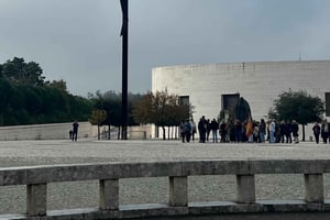 Fatima, Aljustrel, Nazare, Obidos All Day Trip from Lisbon