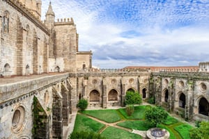 From Lisboa: Evora and Monsaraz Full-Day Tour