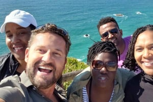 From Lisbon - 10-Hour Palaces Tour in Cascais and Sintra