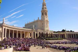 From Lisbon - Best of Fátima Half Day Tour