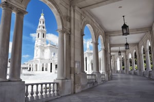 From Lisbon - Fátima, Batalha, Nazaré, and Óbidos – Small groups