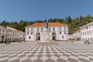 From Lisbon - Knights Templar Tour to Tomar & Almourol Castle