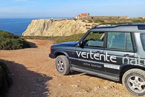 From Lisbon or Sesimbra: 4x4 Tour to Cape Espichel