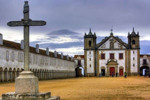 From Lisbon or Sesimbra: 4x4 Tour to Cape Espichel