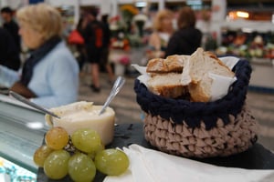 From Lisbon - Private Wine Tour with Wine & Cheese Tasting