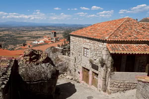 From Lisbon - Serra da Estrela and Monsanto