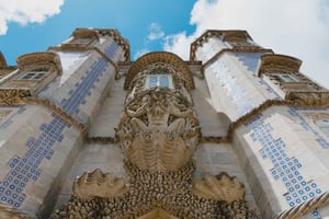 From Lisbon - Sintra, Pena Palace & Quinta da Regaleira