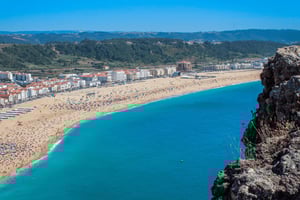 Full-day private tour to medieval Óbidos and Nazaré village