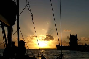 1 or 2-Hour Cruise along the Tagus River