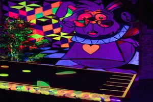 18-Hole Indoor Minigolf Ticket with Bar Area