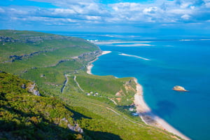 2 Bridges, Arrabida, Vineyards and Setubal Day Trip