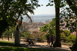 3-hour tour in German to all viewpoints with local guide
