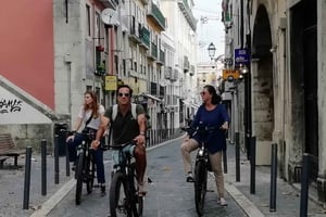 7 Hills Panoramic Guided Tour by E-Bike