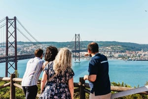 Arrábida and Sesimbra Day Trip with Wine