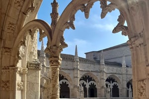 Belem Private Tuk-Tuk Tour for 2 hours