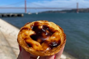 Belém Walking Tour with Jerónimos Monastery Ticket