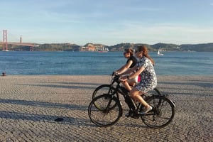 Bike Tour From City Center to Belem