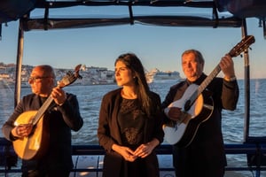 Boat Cruise with Live Fado Performance and a Drink
