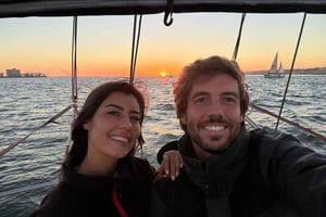 Lisbon: Boat Tour with sunset option