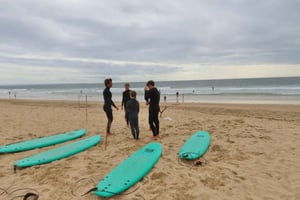 Carcavelos Beach Surf Lesson with Pro Surfer