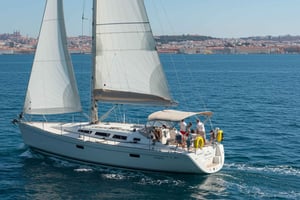 Champagne Sailing Tours