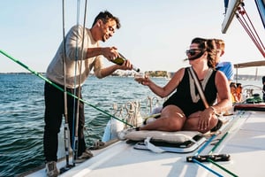 Champagne Sailing Tours