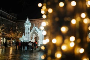 Lisbon Christmas Lights: Private Tuk Tuk Experience